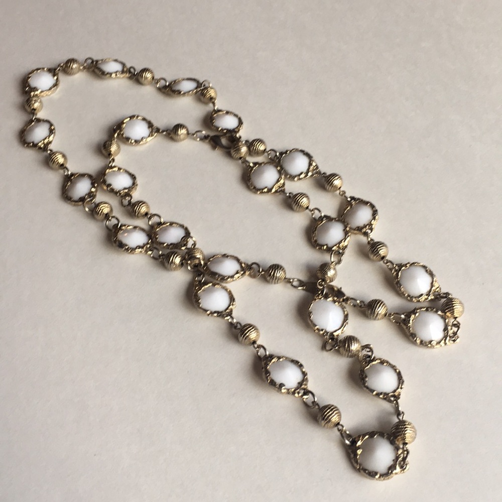 True vintage necklace
